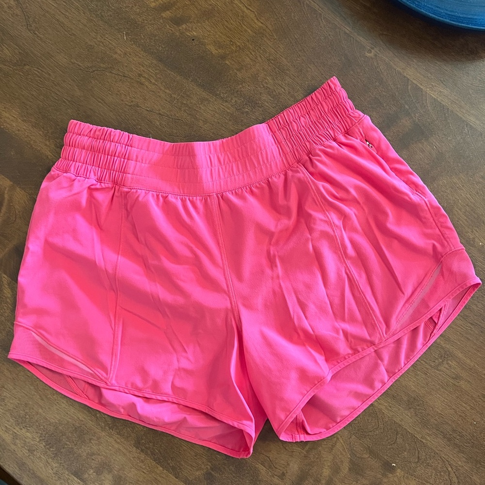 Lululemon Hotty Hot high rise lined short - 4” length